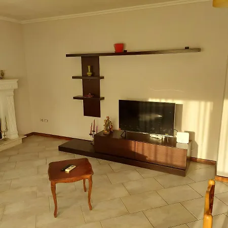 Manka' S Place Daire Tiran